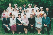 Выпускники 11-а класса 2001 года