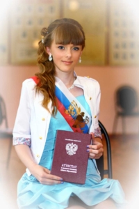 Бондарева Алина Александровна (серебряная медаль) 2012 год