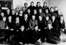 Выпускники 10 класса 1951 года